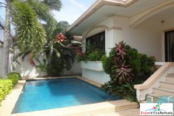 Lowest Price 3 BRs Pool Villa For Rent in Jomtien for Min. 1 Year Contract-1