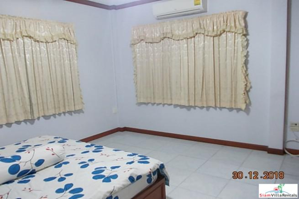 Luxurious One Bedroom Condo on Wongamat Beach For Long Term Rent-20