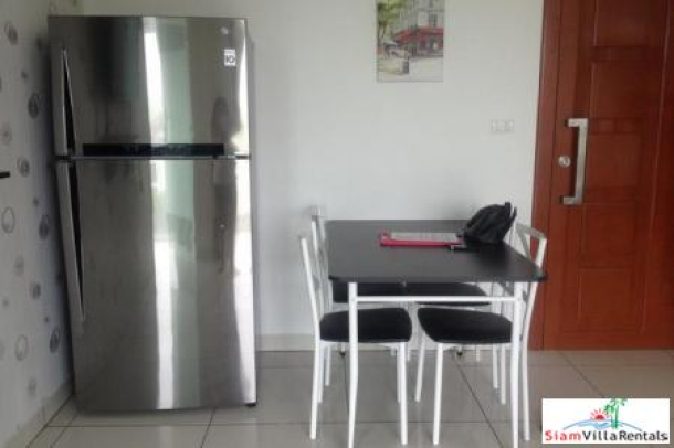 Fully furnished one Bedroomed Unit in quiet part of Naklua close to the beach-1