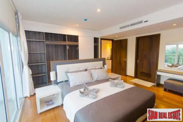Luxury but Affordable Condominium located at Cosy Beach area on Pratumnak Hills-12