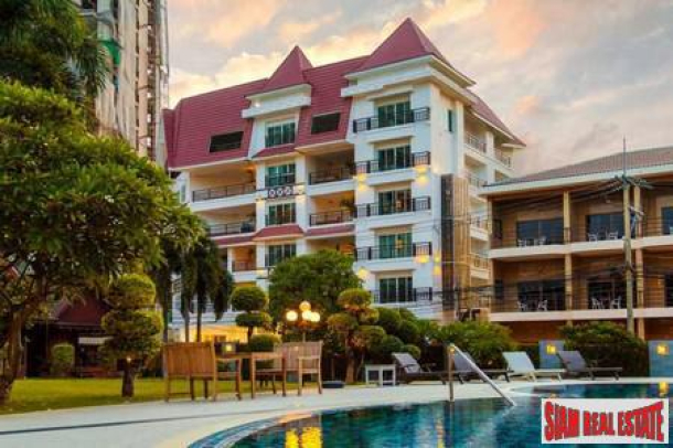 Luxury but Affordable Condominium located at Cosy Beach area on Pratumnak Hills-2