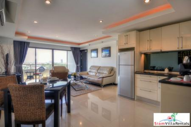 Beautiful 113SQ.M. 2 Bedroom Condo in Central Pattaya for Long Term Rent-2