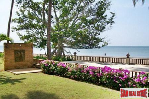 Luxurious Beachfront Pool Villa For Sale at Hap Yao, Krabi-11