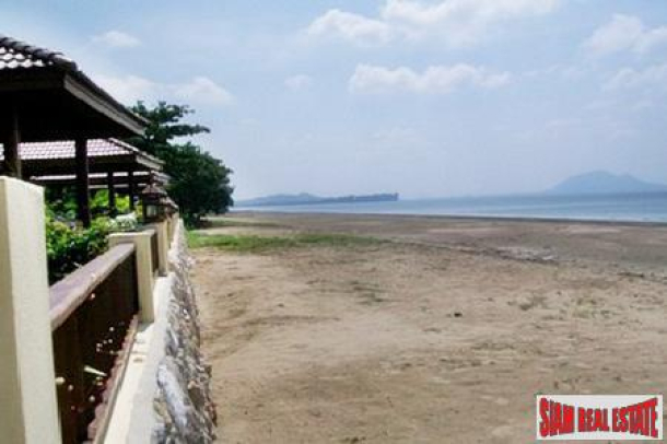 Luxurious Beachfront Pool Villa For Sale at Hap Yao, Krabi-12