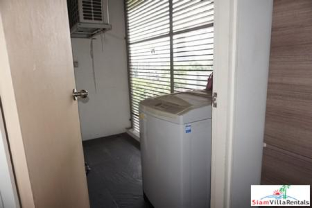 Issara @ 42 | Penthouse Two Bedroom Corner Unit for Rent Right behind Ekkamai BTS-13