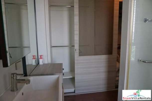 Issara @ 42 | Penthouse Two Bedroom Corner Unit for Rent Right behind Ekkamai BTS-8