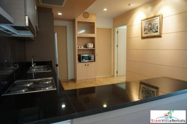 Issara @ 42 | Modern Three Bedroom with Large Kitchen for Rent Directly behind Ekkamai BTS-3