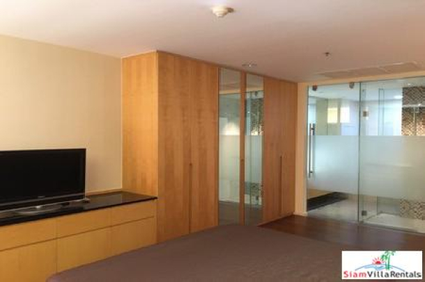 Top quality full renovations. High end comfortable furniture. 2 Bed. Sathorn.-13