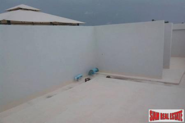 Modern Style 4 Storeys Shophouse with seaview for Sale on Popular Location-12