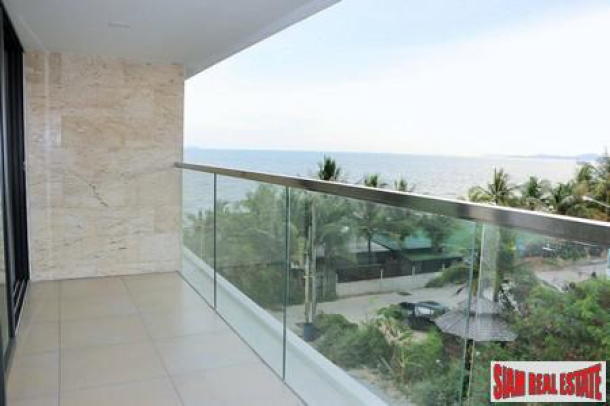 Hot Sale! 1 Bed Beachfront Condo For Sale in Na Jomtien ( 800,000 Baht Lower Than Developer Price )-4