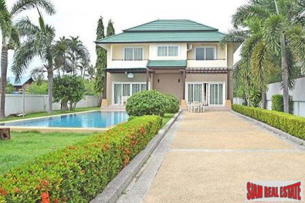 Large Pool Villa in Prime Hua Hin Location-1