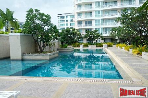 Pool and Ocean Views and Five Minutes to Hua Hin Center-2
