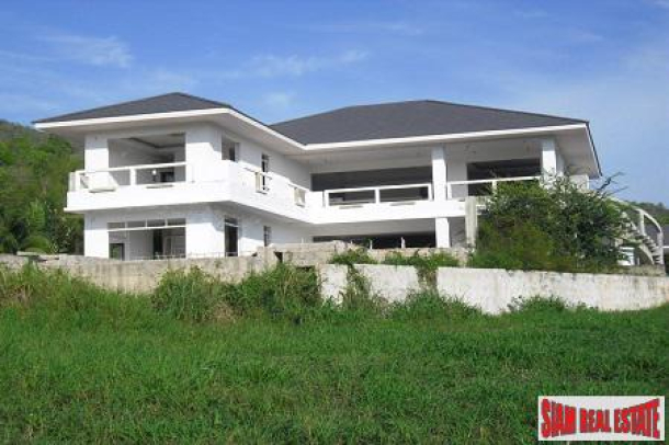 Luxurious Home in Palm Hills Hua Hin for Sale-2