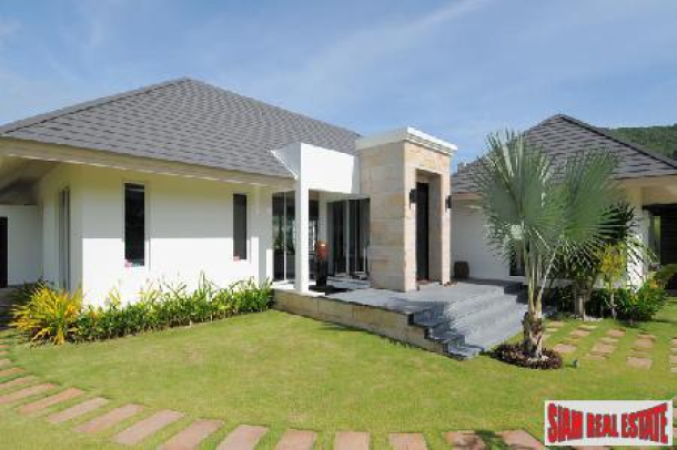 Hua Hin Lovely 3 bedroom villa with private pool only 6 km from downtown-16