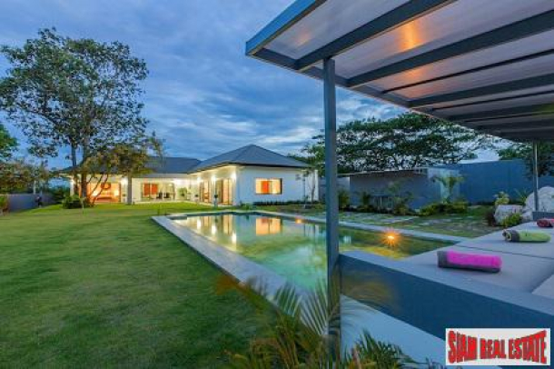 Mountain Views from this Luxury Pool Villa 15 minutes from Hua Hin-1