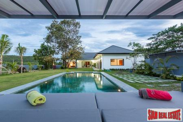Mountain Views from this Luxury Pool Villa 15 minutes from Hua Hin-2