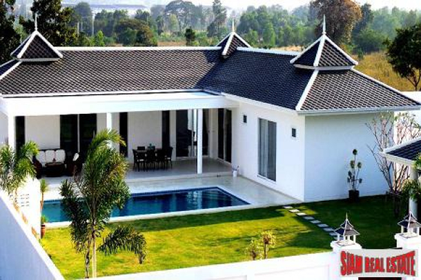 Hua Hin Center - High Quality Villas with European Standards very close to town.-1