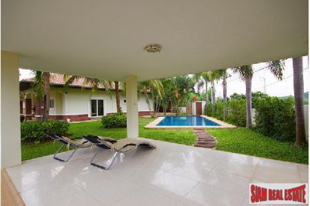 Fantastic Pool Villa with 3 Bedrooms and Ready to Move-in Today-Hua Hin-18