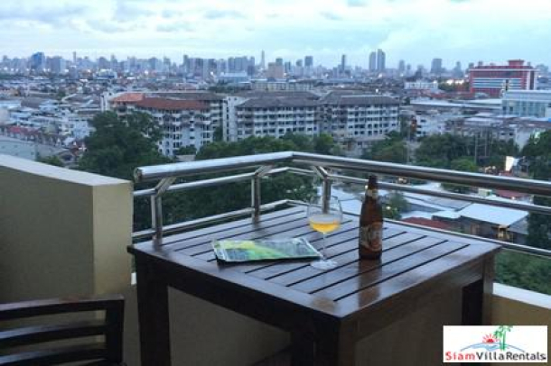 Awesome 2 bedroom Apartment For Rent.  Great View and Amazing Price!-7