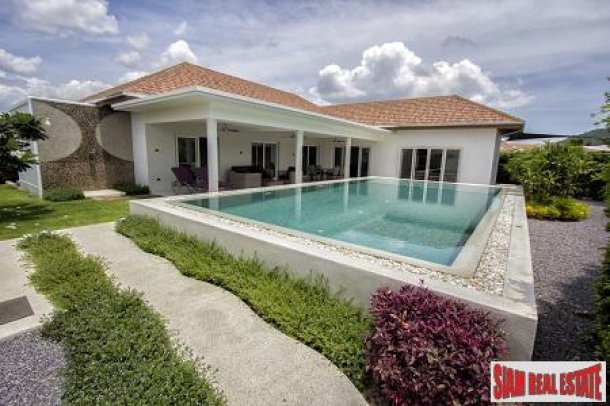 Spectacular Home with Pool for sale in Hua Hin-1