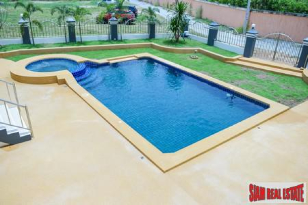Luxurious But Affordable Pool Villa (Very close Mapbrachan  Lake) Near Vineyard 3-6