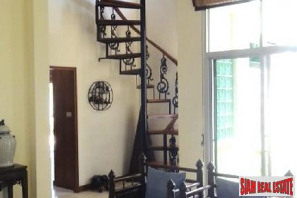 Expansive Pool Villa for Sale in Cherngtalay-11
