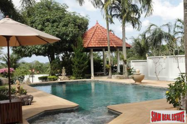 Expansive Pool Villa for Sale in Cherngtalay-9