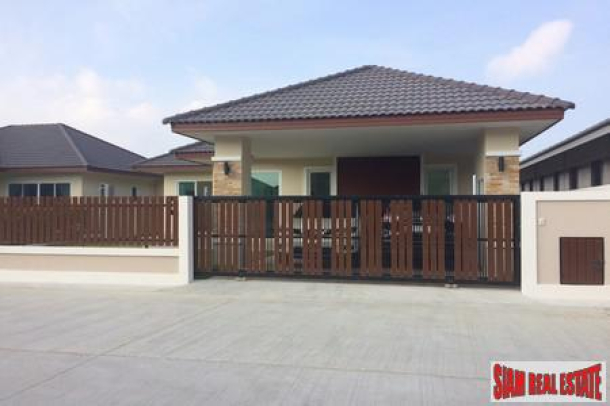 Affordable Luxury Villa in East Pattaya For Sale-3