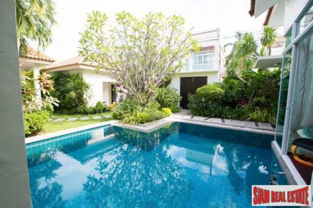 Fabulous Pool Villa located in Gated Estate in Rawai, Phuket-14