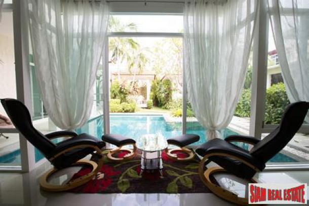 Fabulous Pool Villa located in Gated Estate in Rawai, Phuket-8