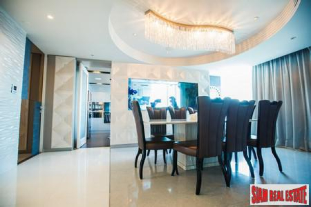 Triplex, 4 bed, 5 bath, 538 Sqm, Penthouse on the Chaophraya River.-11