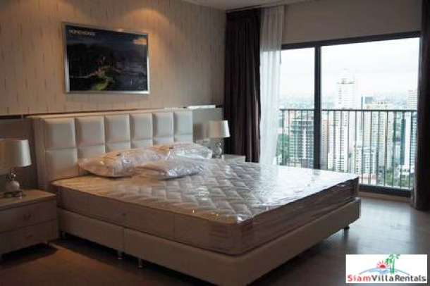 Noble Remix |  3 Bedroom. Sky bridge to Thonglor BTS. High Floor with City View for Rent-13