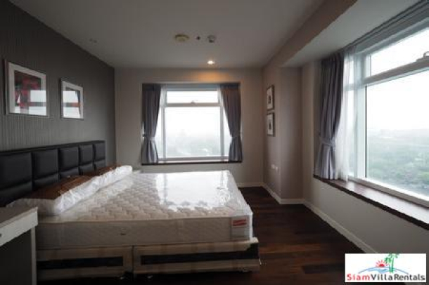 Circle Condominium |  Large 2 Bedroom 93 Sqm Condo for Rent in Phetchaburi-11