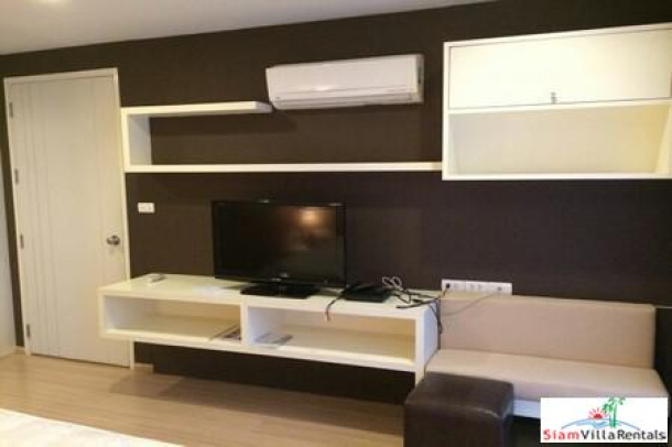 Modern 2 Bedrooms (84 sq.m.) Located The Heart of Pattaya for Long Term Rental-4