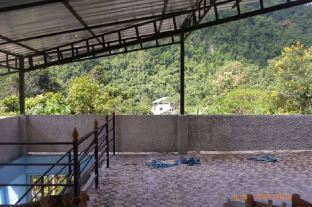 4 Bedroom Private Garden House for Rent near Chiang Dao Cave, Chiang Mai Thailand.-10