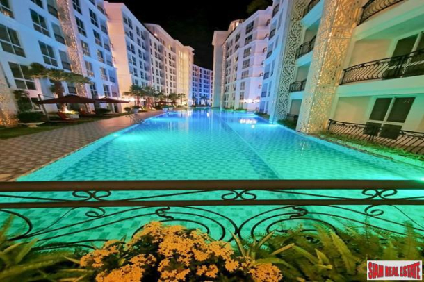 Ready to Move in Low-Rise Green Condo in the Heart of Pattaya - 2 Bed Units-14