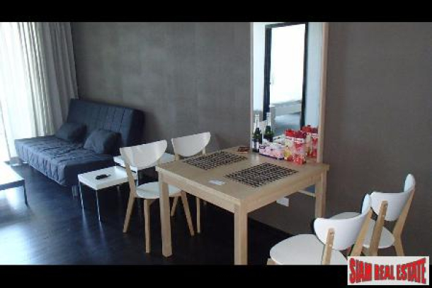 Fully furnished 2-bedroom condo on the beachfront-7