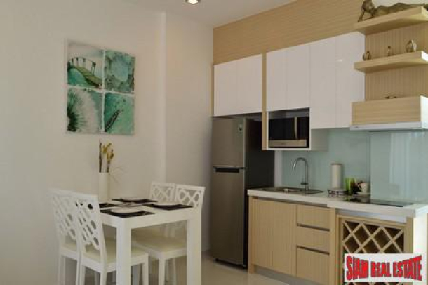 Exclusive luxury Living in A High Rise Condominium on Pratumnak Hills Near Cosy Beach-5