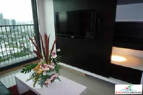 Noble Remix | Large One Bedroom Condo Located Directly at Thonglor BTS-2
