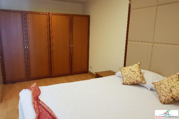 Nusasiri Grand | Three Bedroom Condo with Direct Access to Ekkamai BTS-10