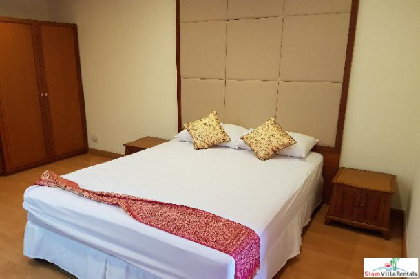 Nusasiri Grand | Three Bedroom Condo with Direct Access to Ekkamai BTS-11