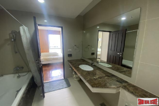 Prime 11 | Luxury One Bedroom Condo for Rent on Soi 11 in Nana-9