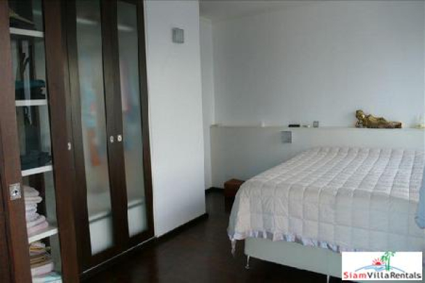 Silom Suites | Large One Bedroom 70 Sqm Condo for Rent-2