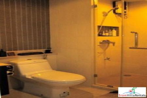 Nice 1 bed on Soi 49. The Niche.-5