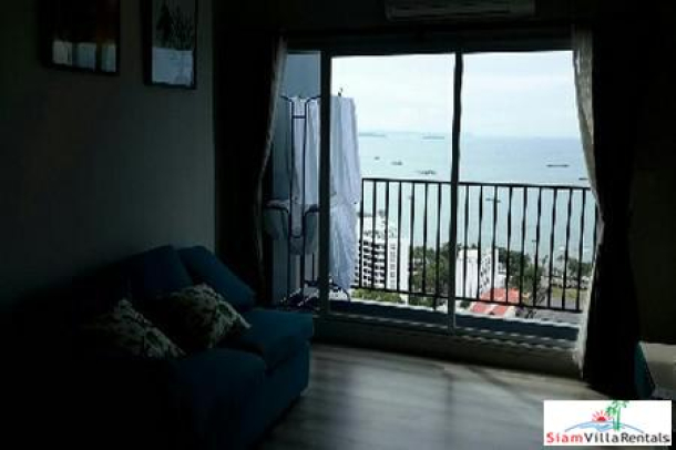 2 Bedrooms with Direct Seaview Luxury High Rise with Fantastic Pools and Facilities for Rent-11