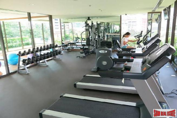 Villa Asoke | Luxury Large One Bedroom for Rent Close to MRT Phetchaburi-11