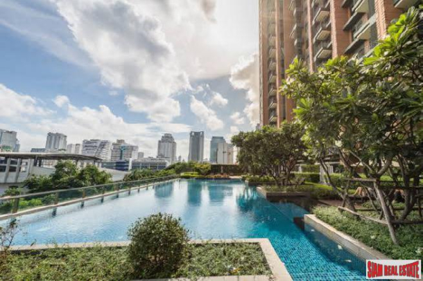 Villa Asoke | Luxury Large One Bedroom for Rent Close to MRT Phetchaburi-2