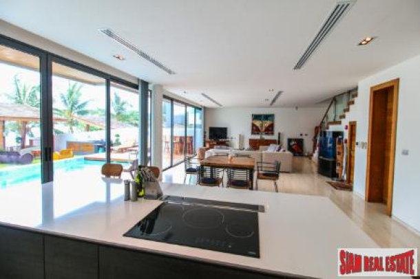 Absolute Beach Front Luxury Villa in Exclusive Estate-10