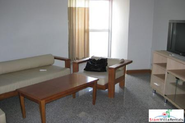Witthayu Complex | Great Price Large Two Bedroom Condo near Chitlom-1