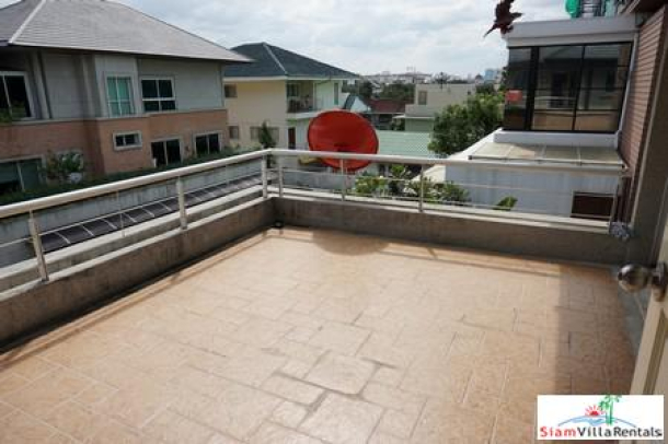 Baan Issara Rama 9 | Beautiful 5 bed  House for Rent in Secured Compound Behind Ramkamhaeng Uni.-16